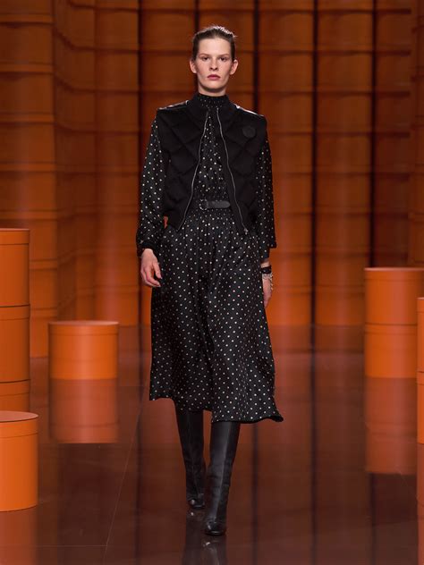 Hermes fall dresses 2021